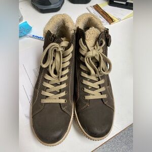 Remonte Brown/grey Ankle Boots with Cream Laces